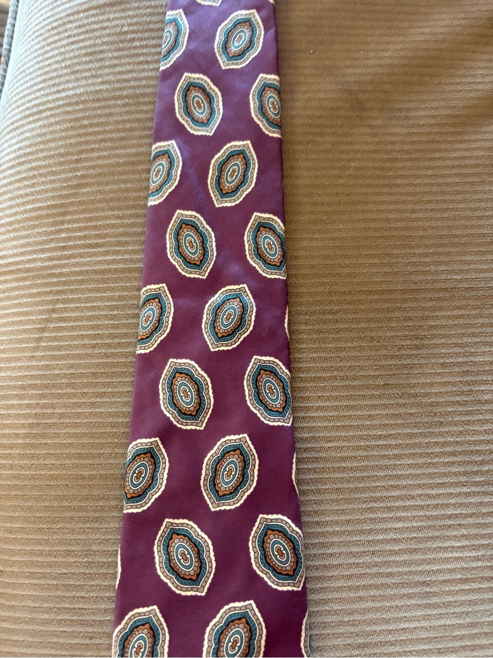 Christian Dior All Silk Elegant Purple Patterned Men's Tie EUC!! - Picture 10 of 16